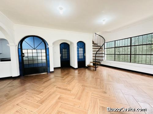 CASA PARA USO COMERCIAL SOBRE CARR. ANTIGUA GUATEMALA