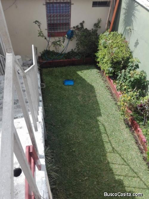 Casa Con Suelo Comercial, Escuadrilla Zona 2 Mixco.; Idi: 117511