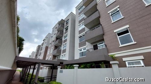 Apartamento En Venta Condado Naranjo Zona 4 Mixco; Idi: 136640