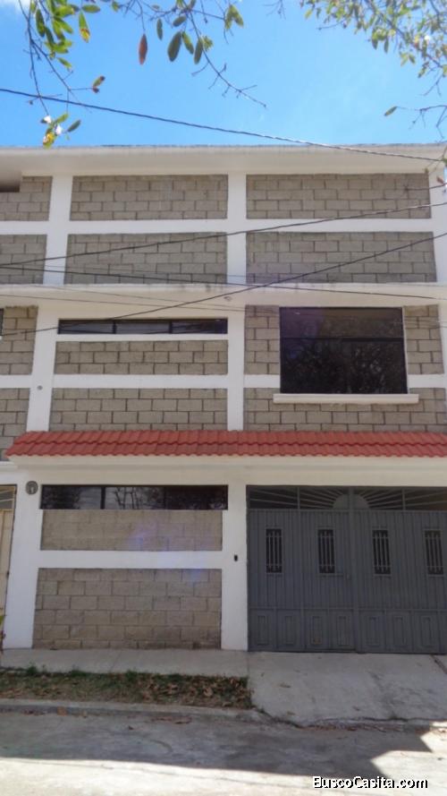 Casa En Venta 3 Niveles Alamedas De Yumar Ii Z6 Mixco; Idi: 122933