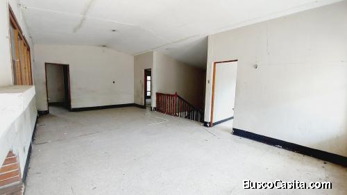 Casa Con Uso Comercial En Renta Zona 1 ; Idi: 136344