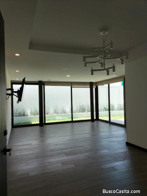 Apartamento Con Jardin En Venta En Urbana Zona 10; Idi: 123892