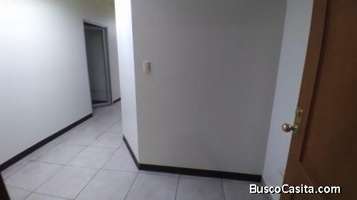 Oficina Tabicada En Renta En Zona 9; Idi: 120511