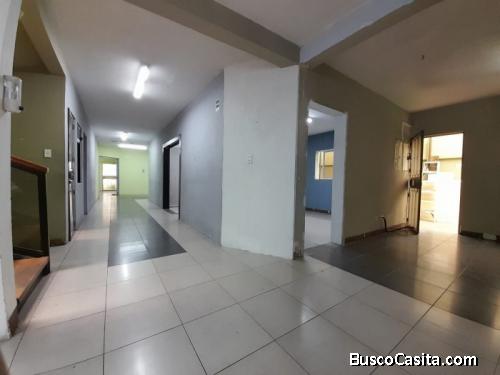 Casa En Venta En Zona 13 Fuera De Condominio; Idi: 126423