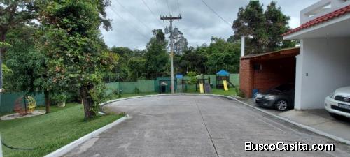 Casa En Venta En Santa Amelia Zona 16 Guatemala; Idi: 117304