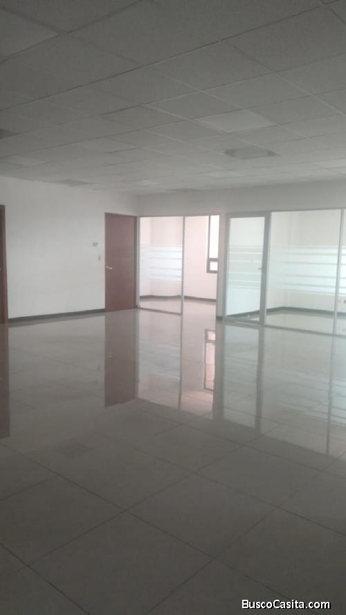 Oficina En Renta En Edificio De Avenida Las Américas; Idi: 112868