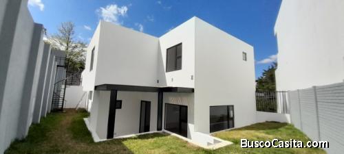 Citymax-Gold Vende Casa En Carretera A El Salvador; Idi: 112680