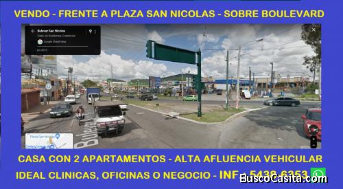 VENDO en EXCELENTE ÁREA COMERCIAL - frente A PLAZA SAN NICOLAS (BOSQUES) - CASA con 2 APARTAMENTOS