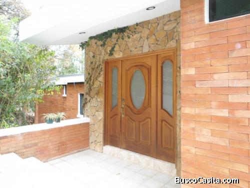 Casa En Venta En El Encinal Guatemala; Idi: 109217