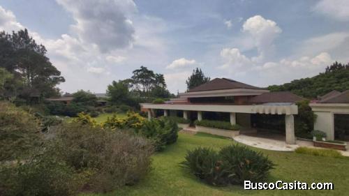 Casa En Venta- Lotificación Los Cipreses; Idi: 136893