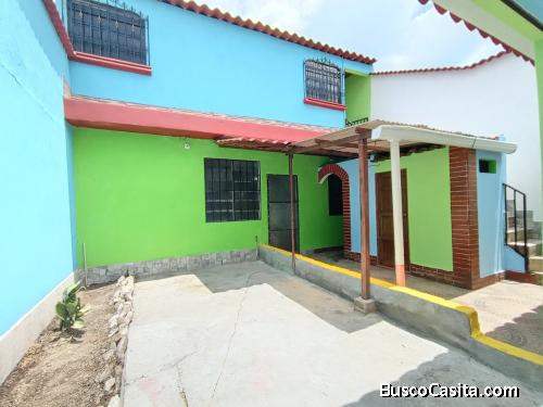 VENTA DE CASA CERCANA A SANTA CLARA VILLA NUEVA