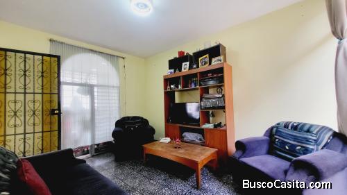 Casa en Venta Sobre Calle Principal en Nueva Montserrat Zona 3 de Mixco