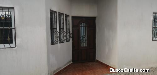 Casa En Venta En Centro De Zacapa ; Idi: 135158