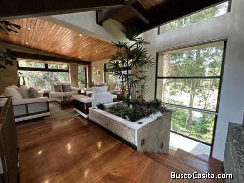 Casa de Lujo en venta en sector exclusivo de Muxbal