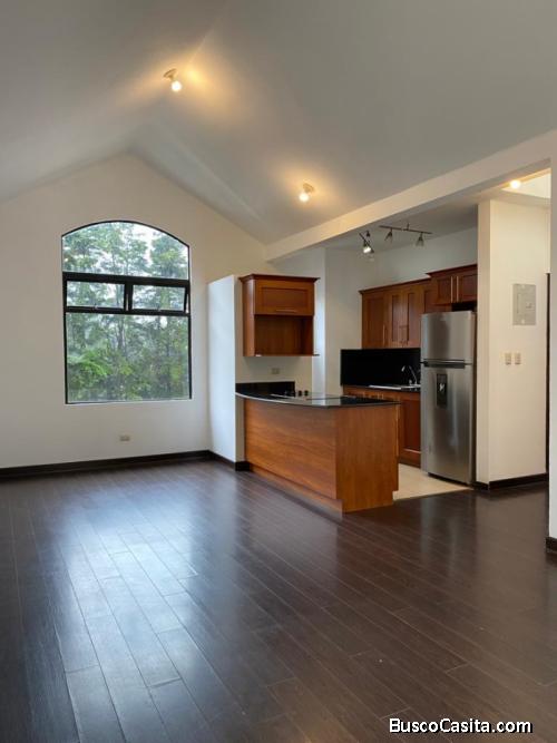 Pent House En Venta En Villa Cafetto; Idi: 127574