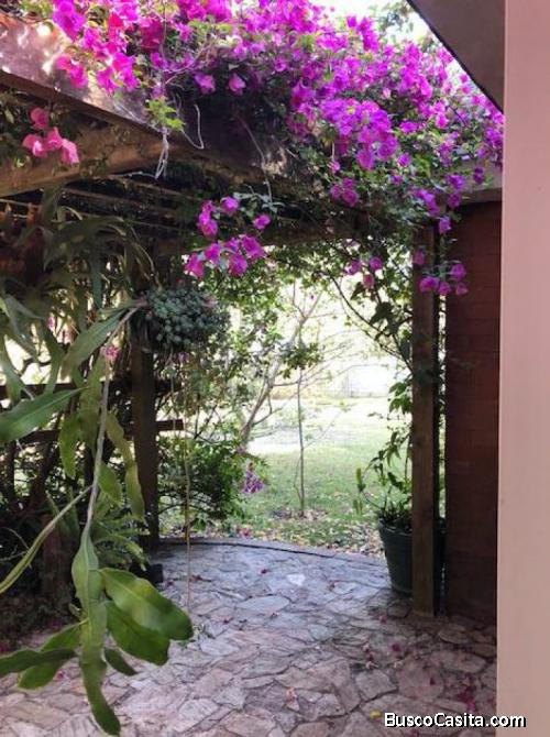 Preciosa Casa En Venta En Carretera A El Salvador; Idi: 122309