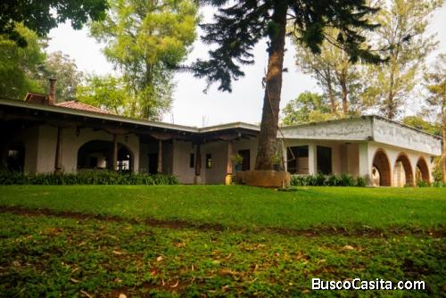 Amplio Terreno Con Casa En Venta En San José Pínula; Idi: 122272