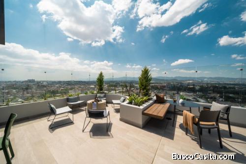 Apartamento En Renta En Zona 2 Con Balcón En Baldone; Idi: 136605