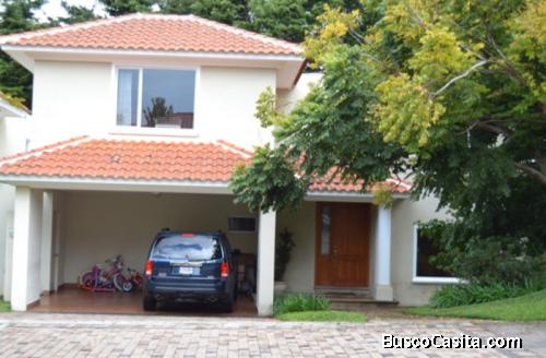 Hermosa Casa En Venta En Portal Del Bosque Km. 22.5 Ces; Idi: 135945