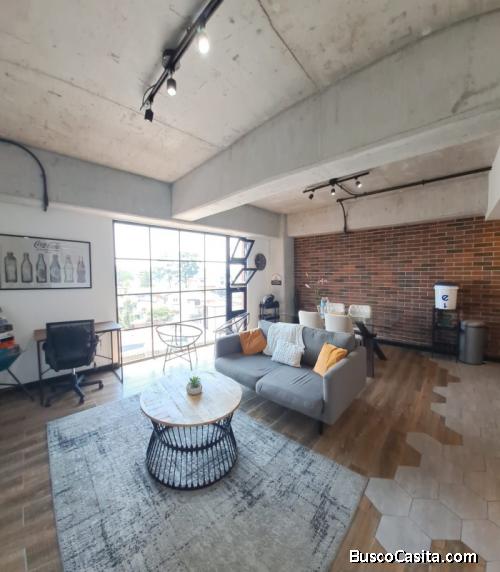 Apartamento En Renta En Edificio Zoe Zona 14; Idi: 135627