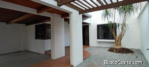 Casa De 4 Habitaciones En Venta En Los Manantiales Ces; Idi: 135223