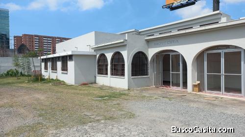 Casa Comercial En Renta En Zona 10 Bulevar Los Próceres; Idi: 135214