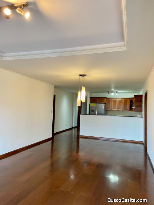 Apartamento En Renta De 2 Habitaciones En Zona 10 ; Idi: 134552