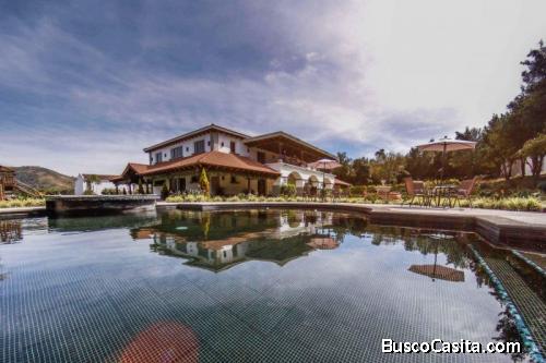 Casa En Venta En Antigua Guatemala, Hacienda Comendador; Idi: 127165