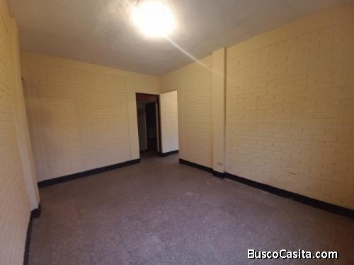 Vendo Casa Ideal Uso Comercial En Zona 7 Kaminal Juyu 2; Idi: 120731