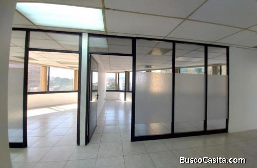 Oficina Disponible En Nivel Alto En Renta Zona 10 ; Idi: 119126