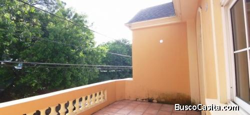 Vendo Amplia Casa Sobre Bulevar De Lomas Del Norte Z.17; Idi: 118358