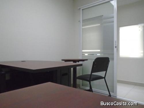 Oficina Pequeña En Renta Zona 10; Idi: 117272