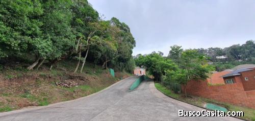 Terreno En Venta En Colinas De Castel Fraijanes; Idi: 116277