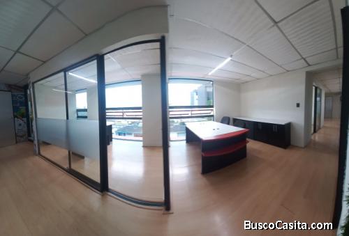 Oficina En Renta En Zona 9 Edificio Torre Cristal; Idi: 110670