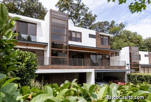 Venta Y Renta  Hermosa Casa En Acantos Cayala Zona 16; Idi: 117952