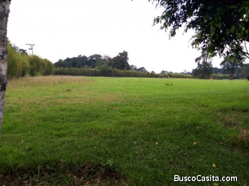 Renta Terreno Para Uso Comercial San José Pinula ; Idi: 116125