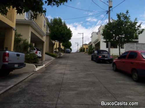 Venta Casa Jardines Arrazola Entrada A Olmeca; Idi: 115781