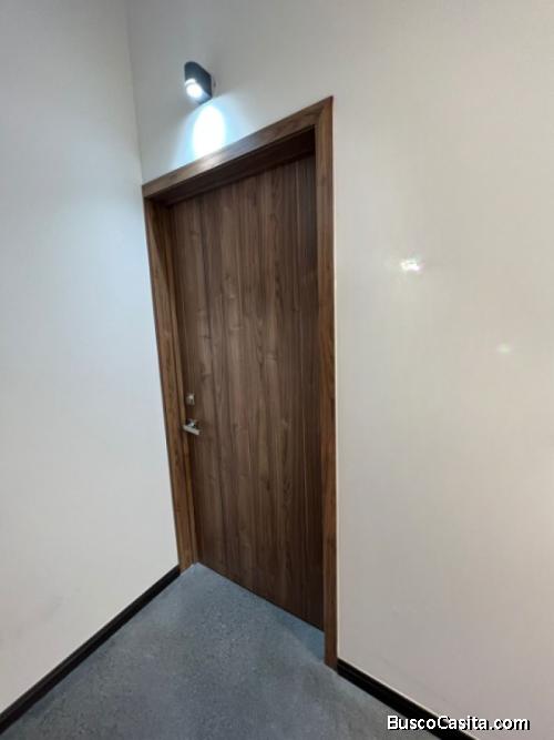 Oficina En Venta Vía 4 Zona 4 En Planos; Idi: 114786