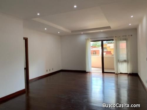 Alquilerventa Elegante Apartamento En Edificio Zona 14; Idi: 78019