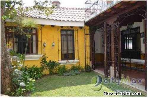 Venta Casa Estilo Colonial En Santa Lucia Milpas Altas; Idi: 75917