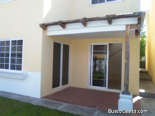 Venta Casa En Residencial Entreverdes Fraijanes; Idi: 74912