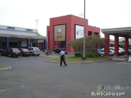 Local En Área De Food Court En Plaza Comercial De Villa; Idi: 86121