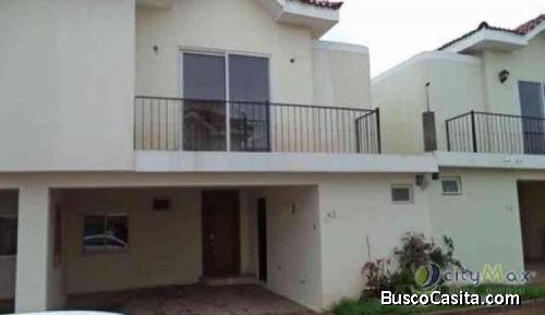 Se Renta Casa En Residencial De Carr. El Salvador!; Idi: 76184