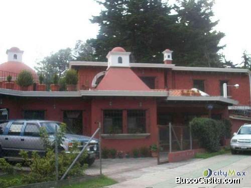 Amplia Casa En Venta Dentro De Sector De San Lucas!; Idi: 71784