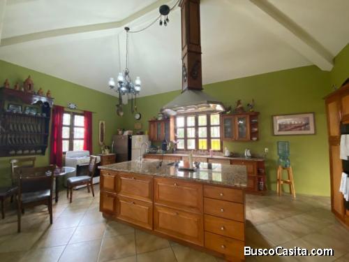 Amplia Casa A Pocos Minutos De San Lucas; Idi: 71277