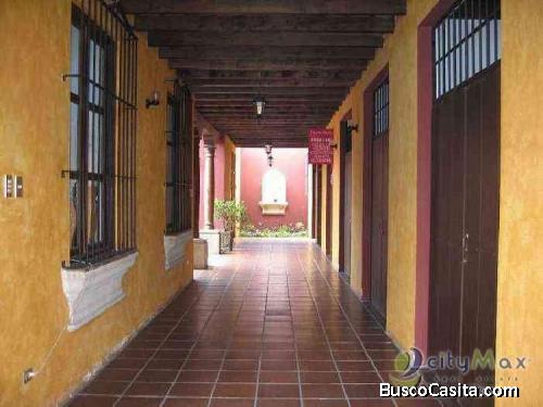 Se Renta Local Dentro De Plaza Comercial En Antigua G. ; Idi: 70791