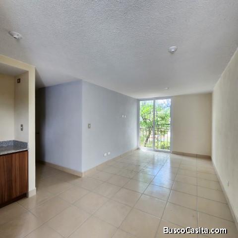 Apartamento Con Balcón En Renta Villa Los Alamos; Idi: 136625