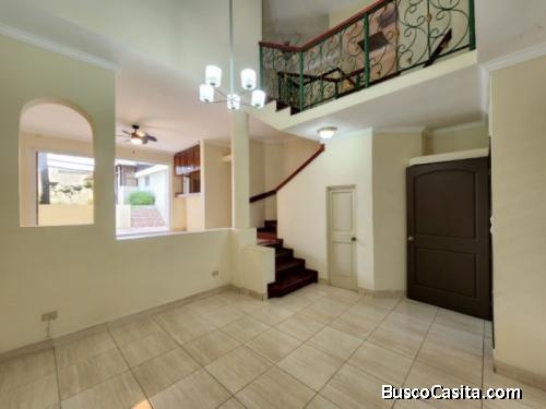 Casa En Renta Fuera De Garita, Cerca De Pinares; Idi: 133467