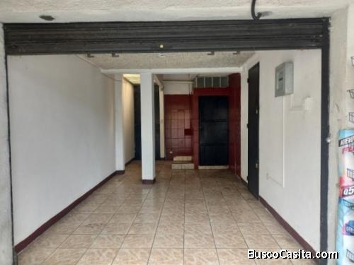 Local En Renta En Bulevar Sur, San Cristóbal, Guatemala; Idi: 129836