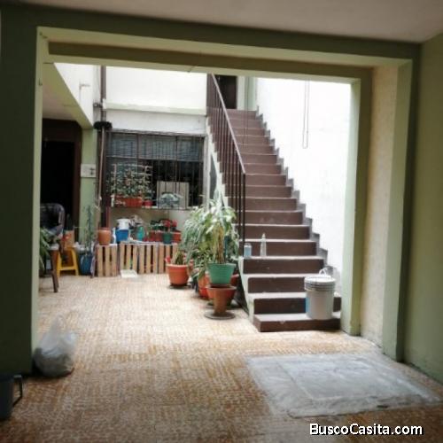 Casa Grande En Venta Barrio Moderno Zona 2 Guatemala; Idi: 127338